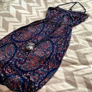 Lucky Brand Size XS Paisley Dress in Navy. Soft Rope Racerback and Waist Tie.